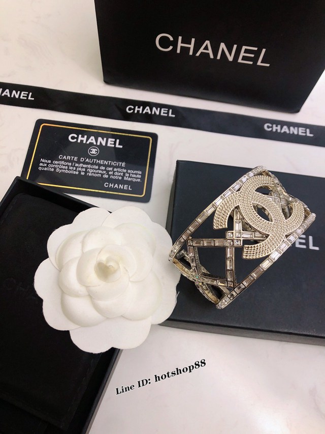 Chanel專櫃新款飾品手鐲 香奈兒秋冬新款系列專櫃同步手鐲 zgb1736